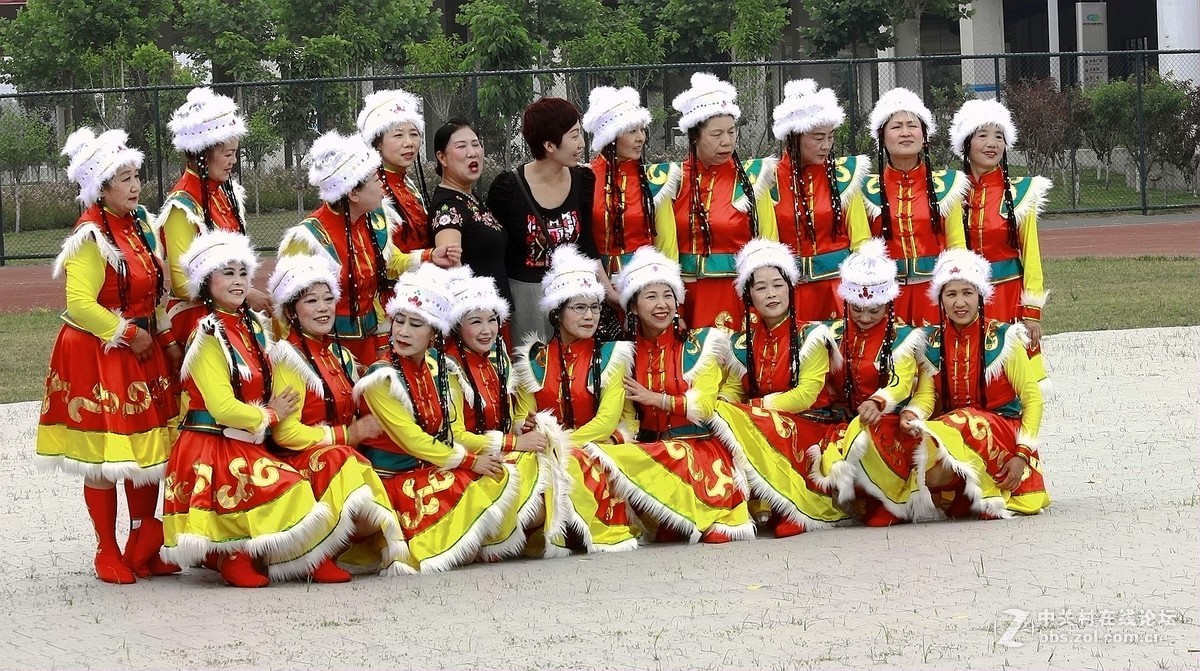 大型高端相亲会暨家文化节展演花絮【学拍人像】---请指教