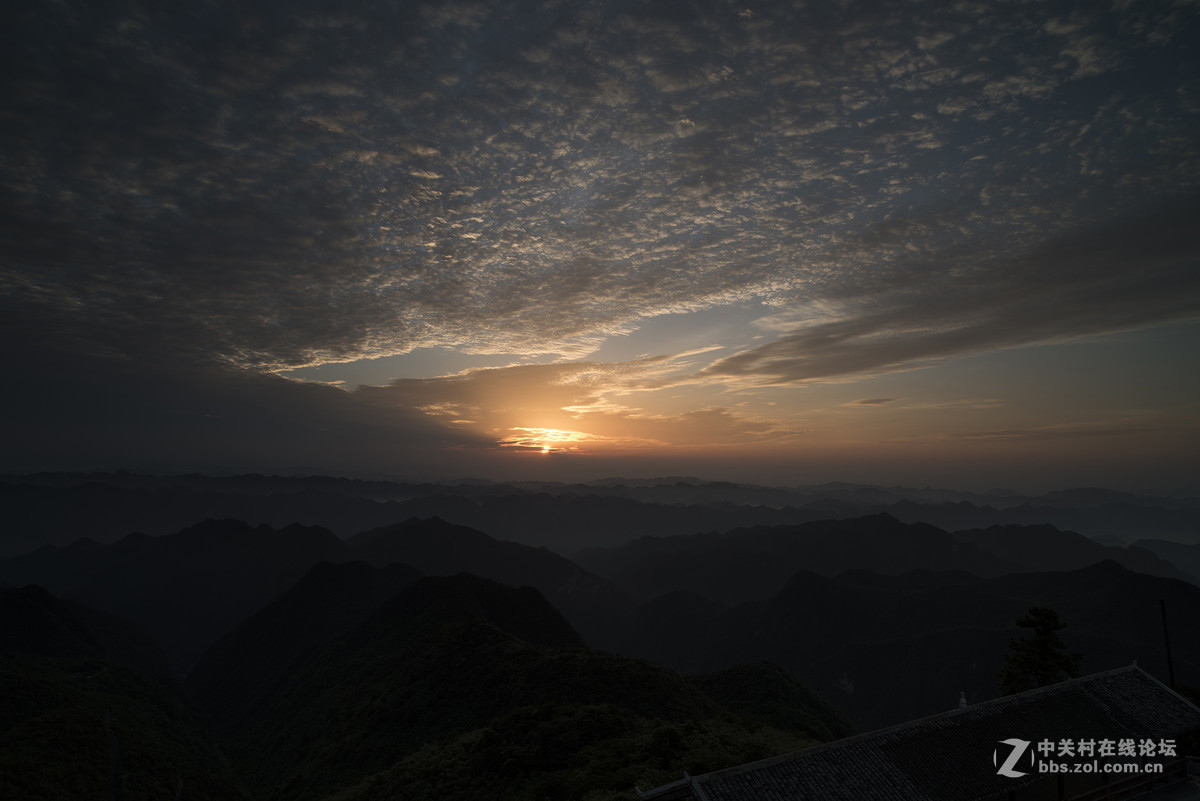 本星空(中国)10月11日发帖《风云娄山》再次后期之经验谈