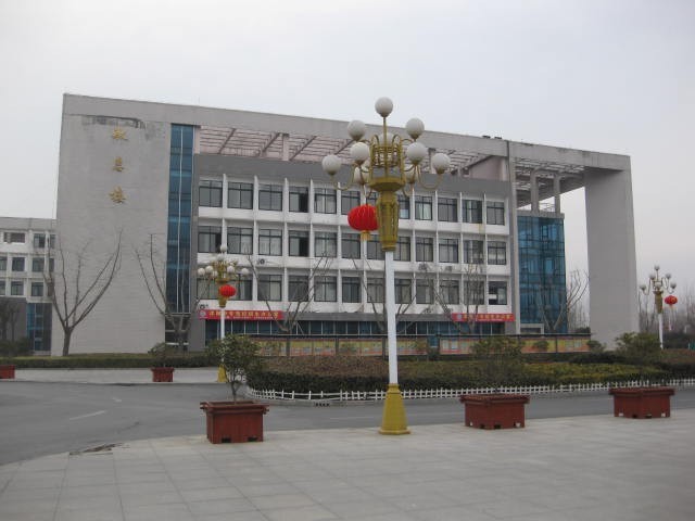 #佳能G族-年味#校园里的春节灯笼高挂