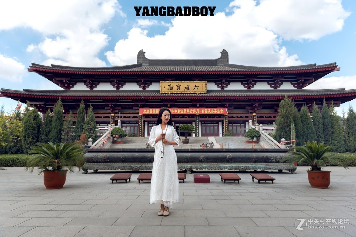 前生500次的回眸才换得今生的一次擦肩而过