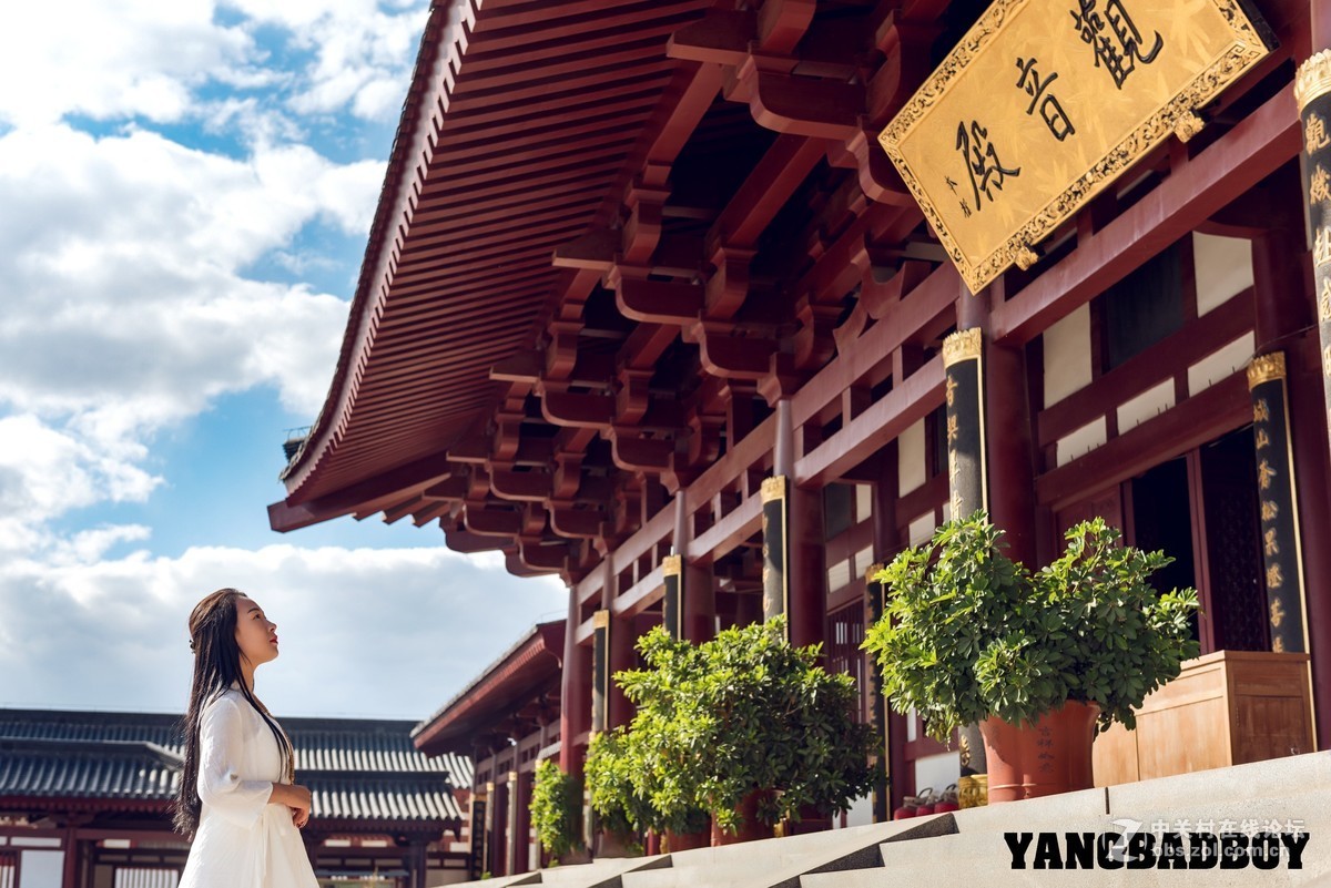 前生500次的回眸才换得今生的一次擦肩而过