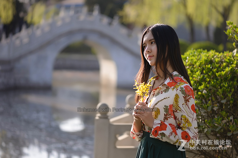 微距105春天拍人像