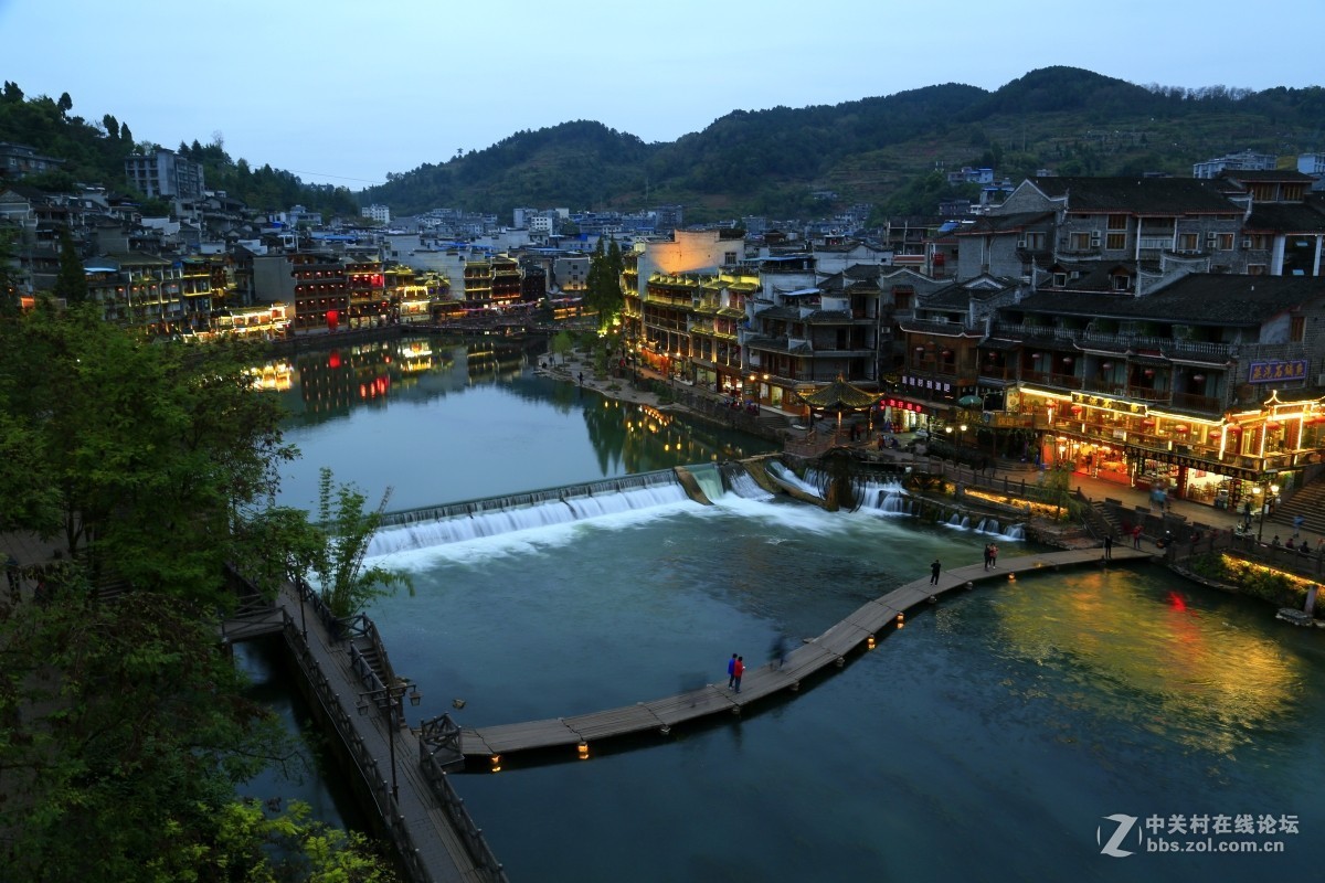凤凰古城