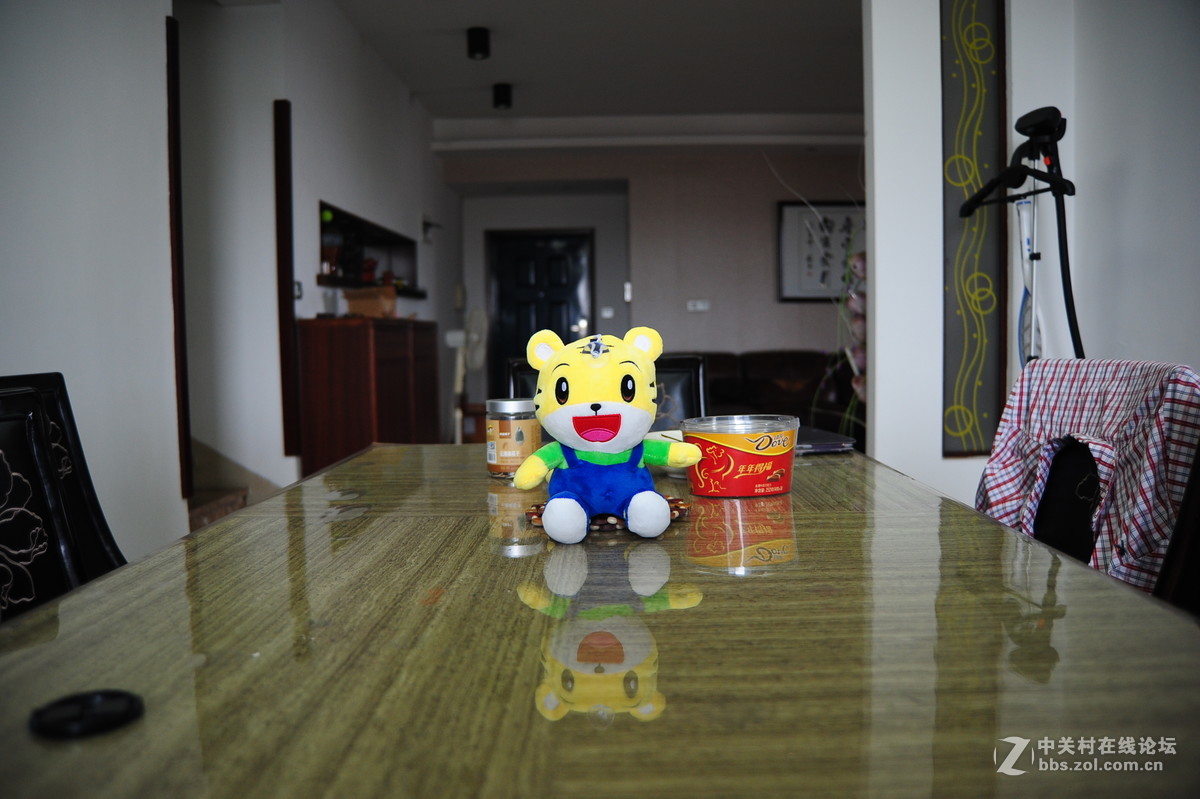 淘了只尼康28-70 f3.5-4.5d老头，用各个焦段拍了几张，麻烦老师们看看是不是跑焦。