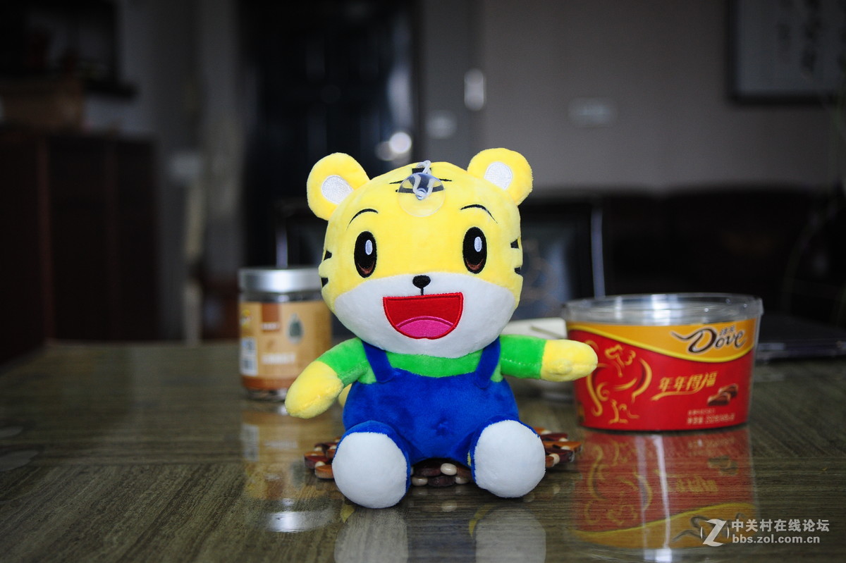 淘了只尼康28-70 f3.5-4.5d老头，用各个焦段拍了几张，麻烦老师们看看是不是跑焦。