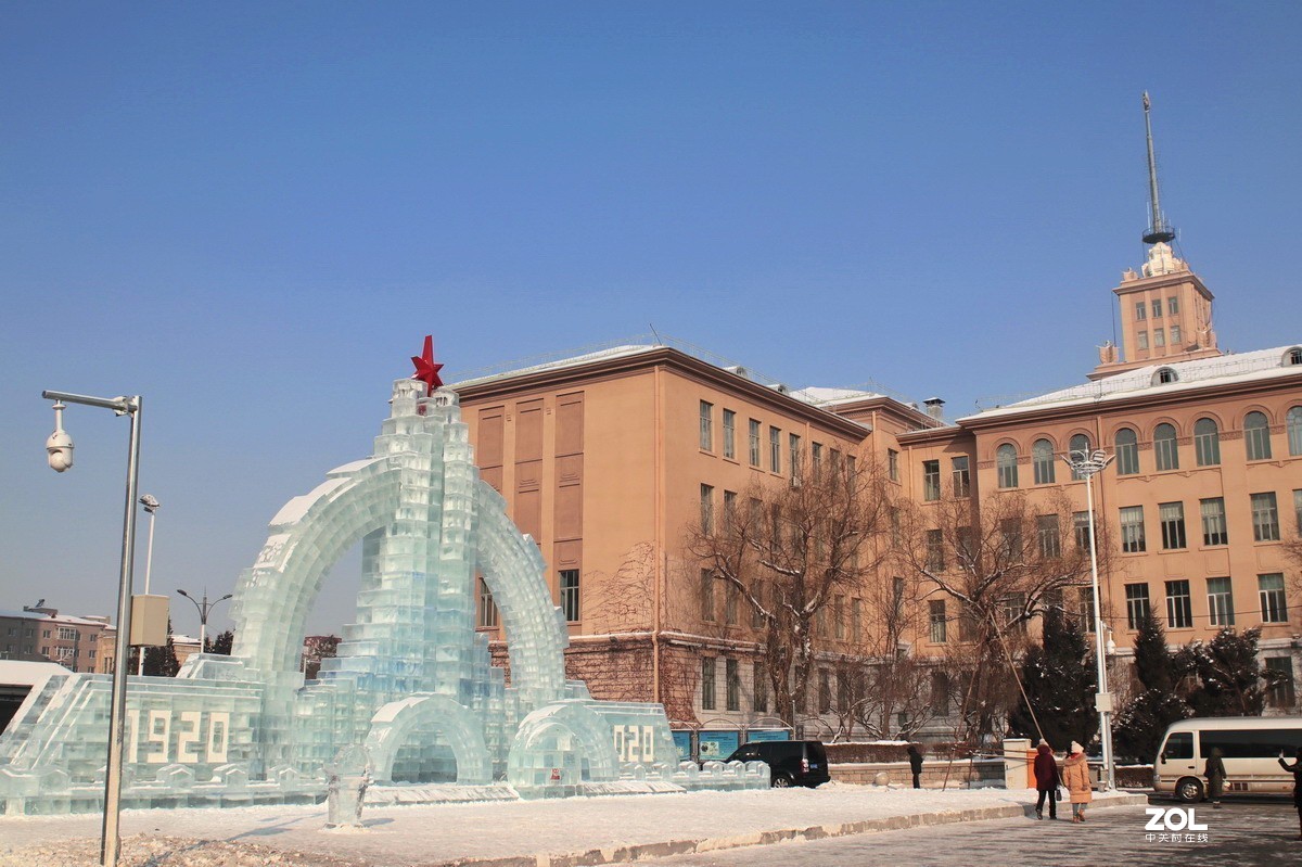 2019年哈尔滨工业大学第三届国际大学生冰雕大赛