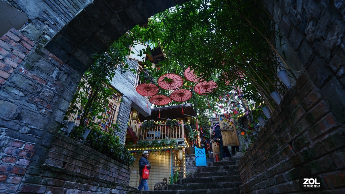 重庆院子重庆版宽窄巷子
