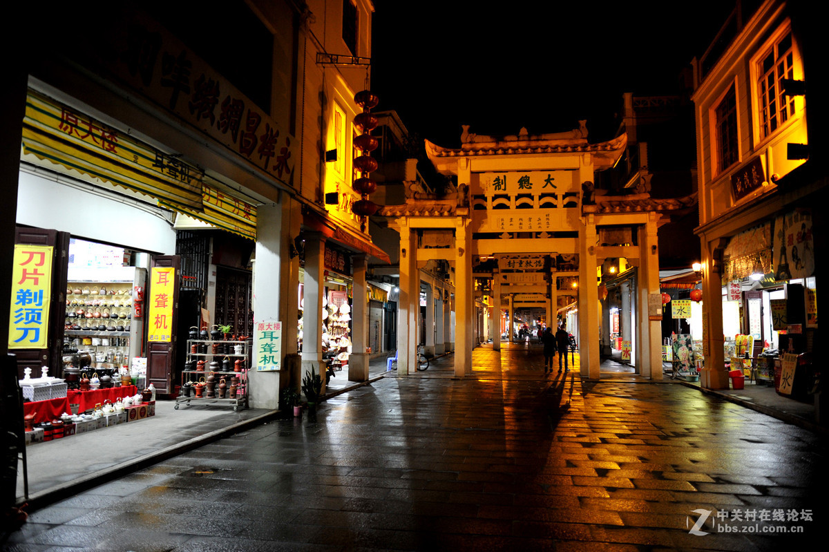 潮州牌坊街夜拍（D3S配蔡司25/2试镜）