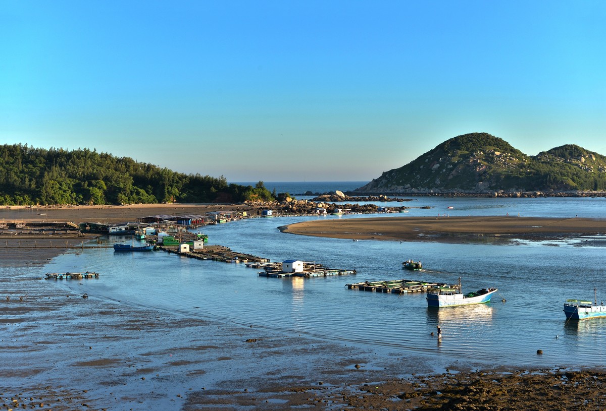 阳西蓝袍湾风光