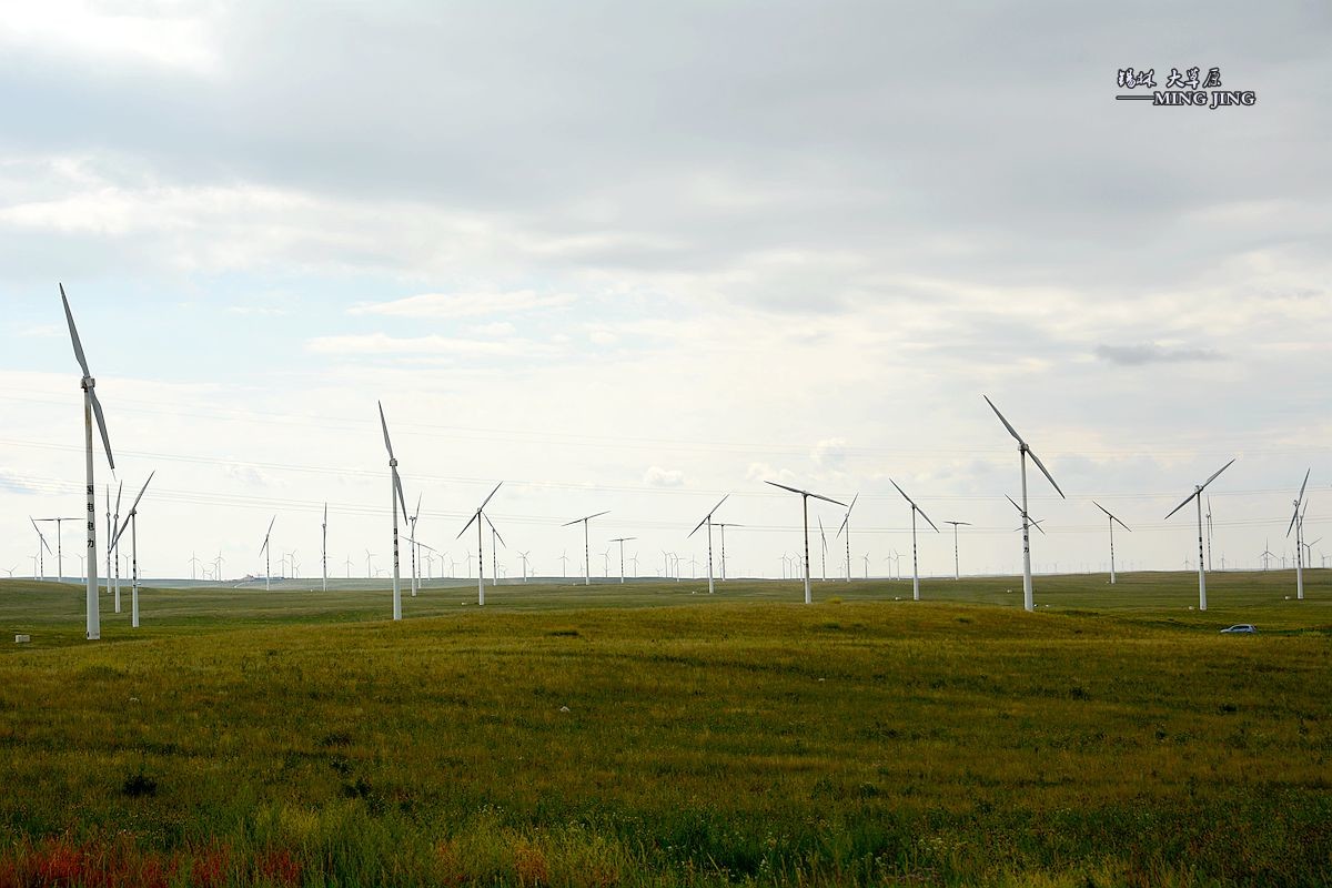 乌云密布你能阻止我们吗 —— 锡林郭勒大草原。（一）