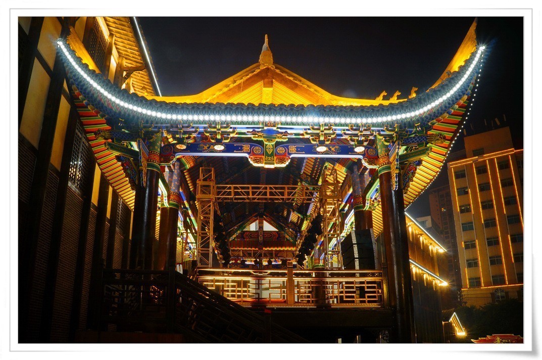 贵州赤水市又一新景点——市中石沓沓老街