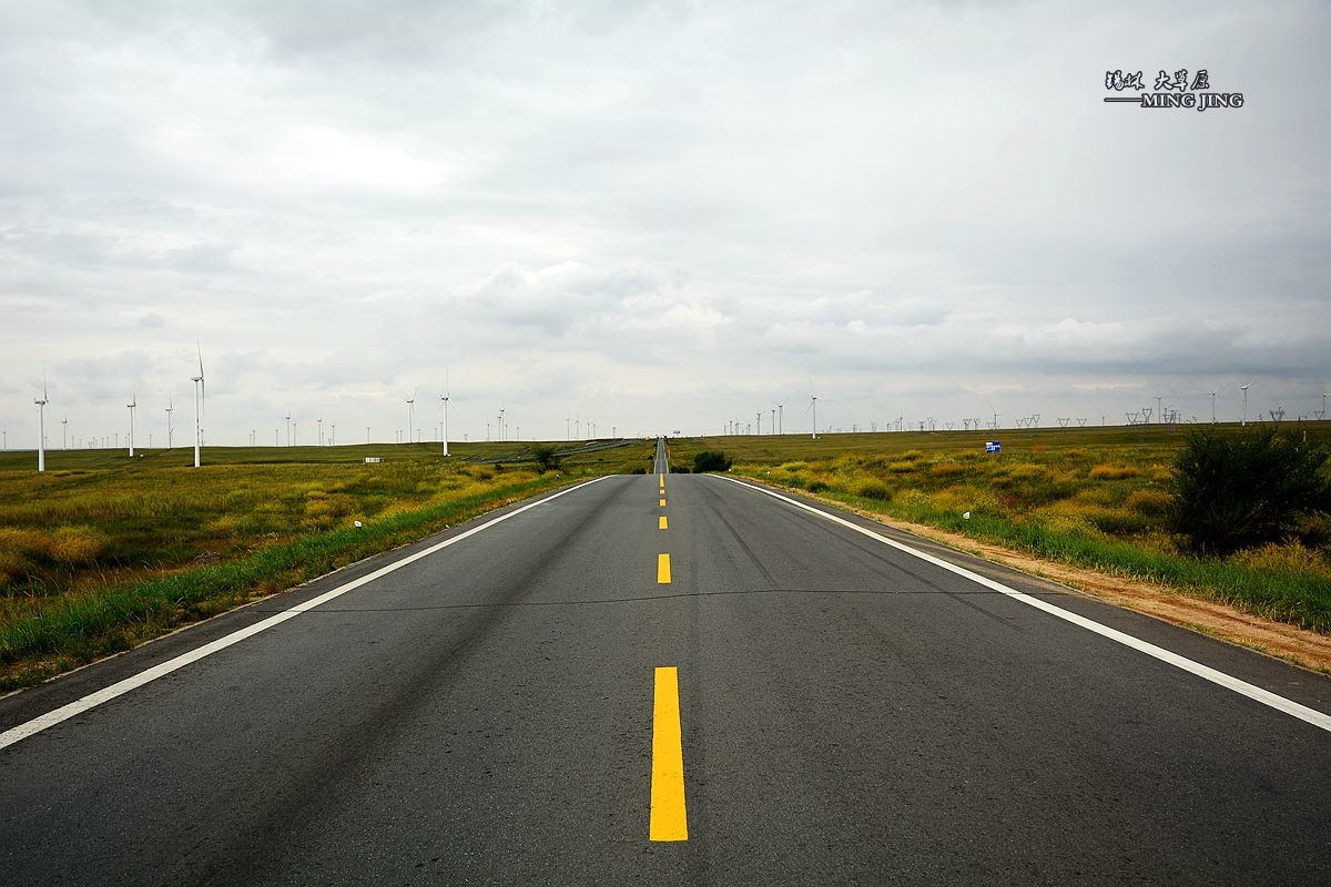 乌云密布你能阻止我们吗 —— 锡林郭勒大草原。（一）