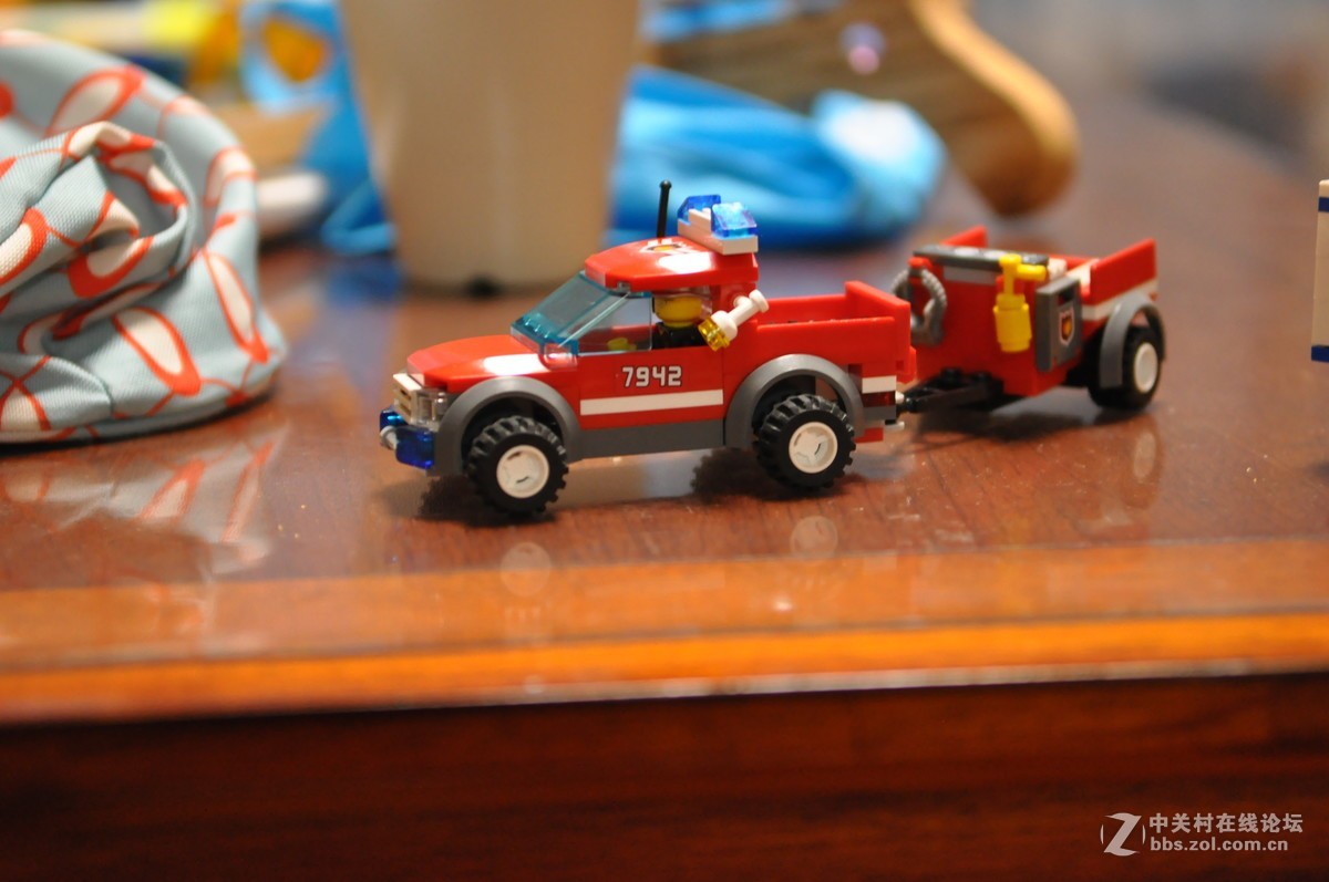 初来贵地，发几张90的片片拜拜码头