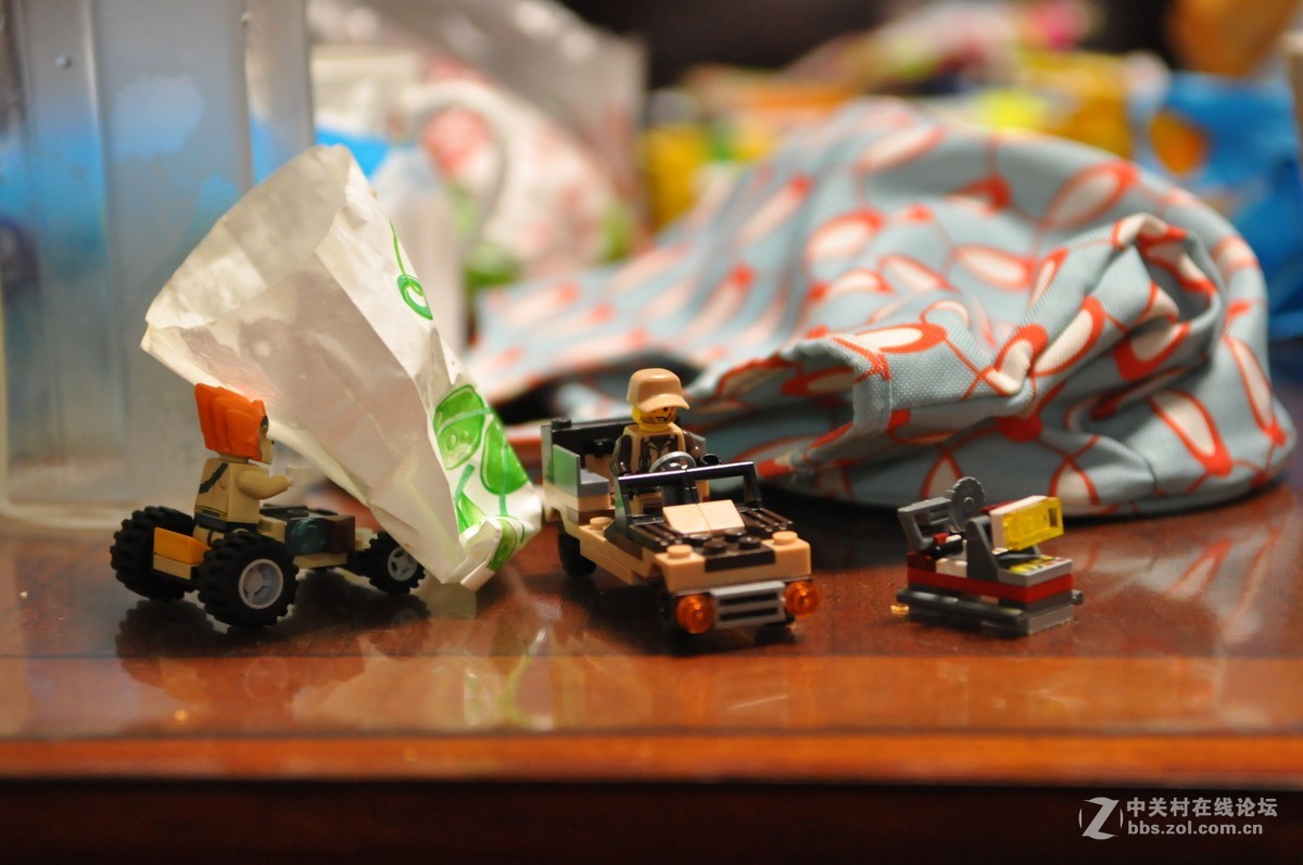 初来贵地，发几张90的片片拜拜码头