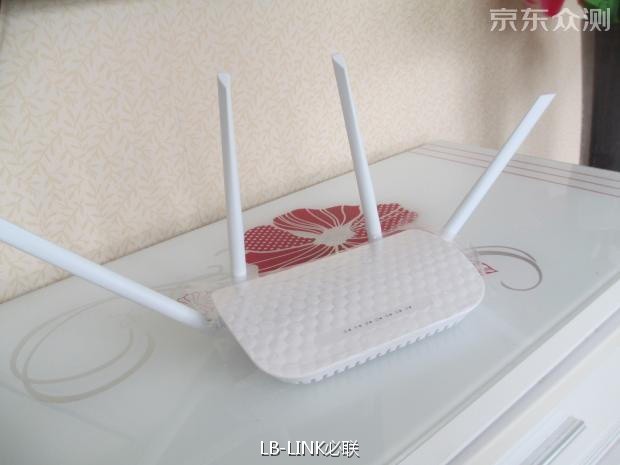 科普 | 无线路由器到底该买几根天线？