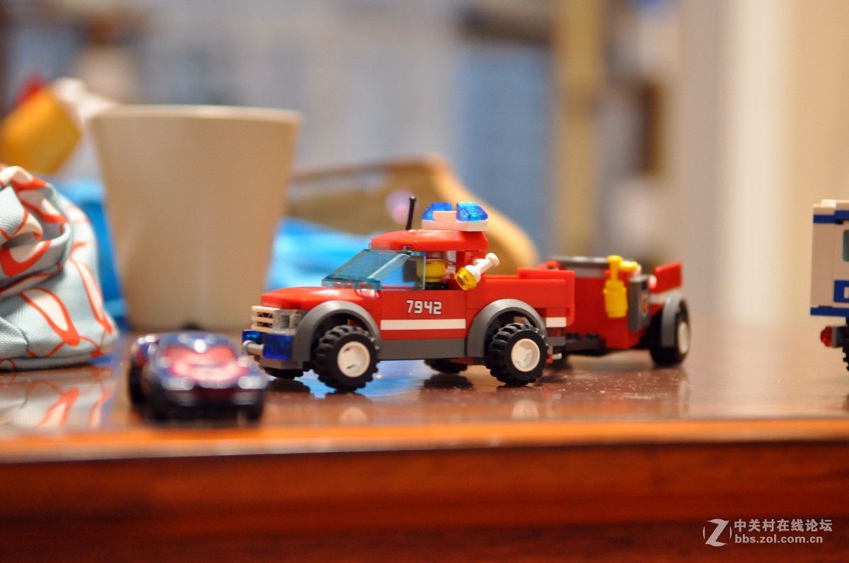 初来贵地，发几张90的片片拜拜码头