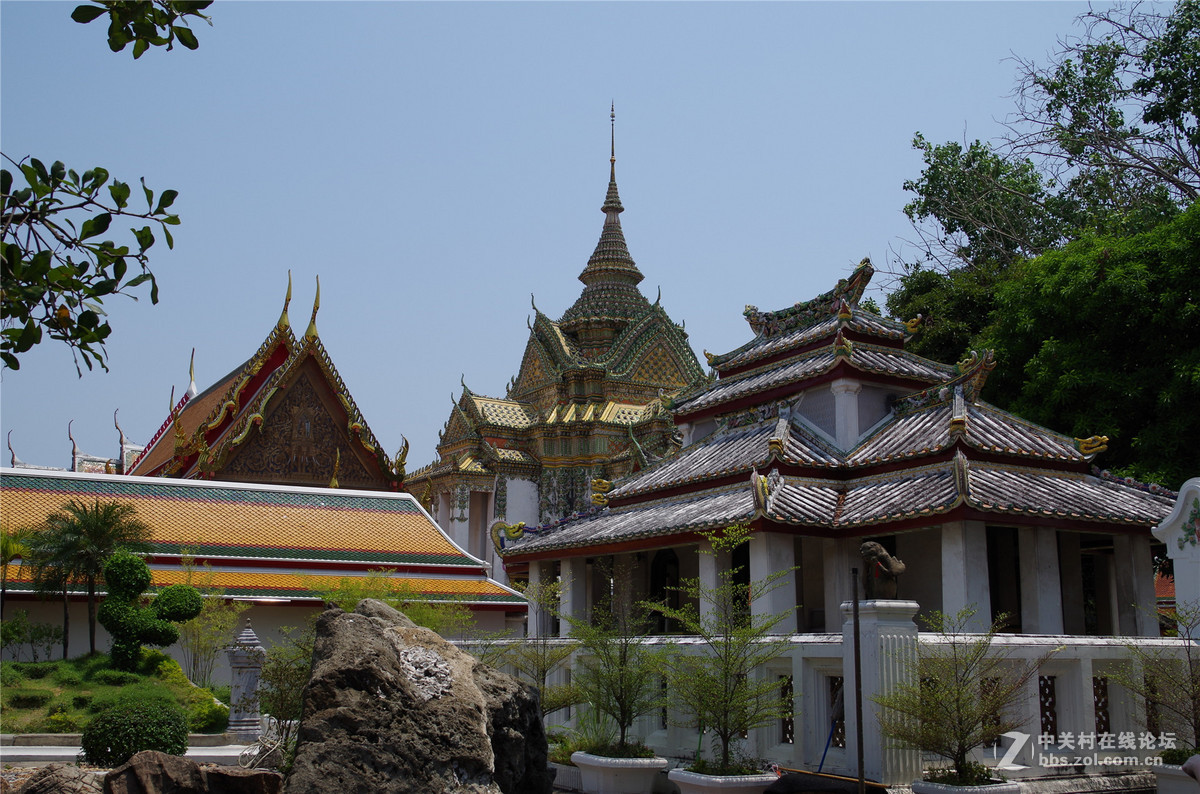 泰国曼谷卧佛寺随拍，宾得K50+18-270，内有恐怖小吃图