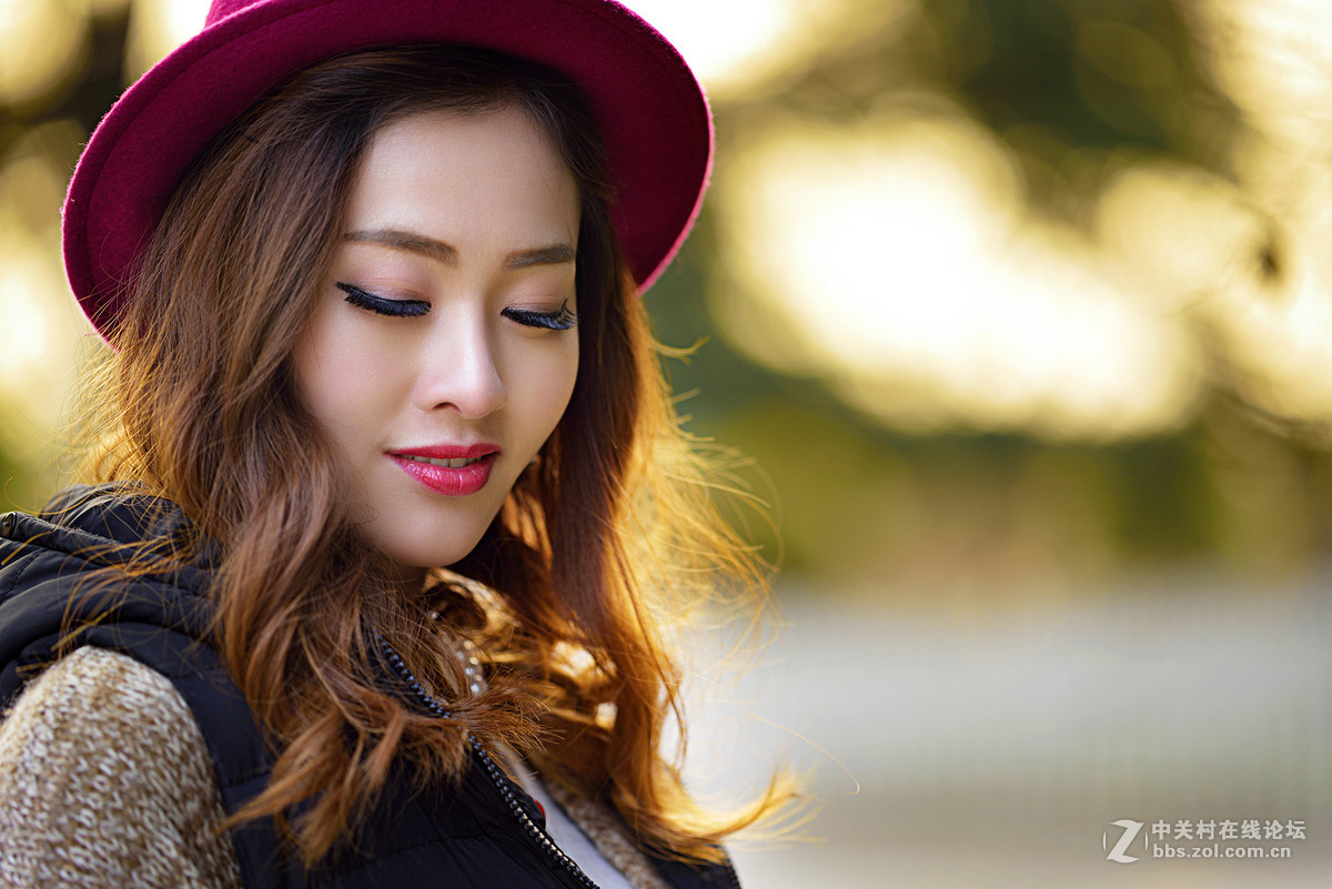 尼康d810配蔡司135 2人像