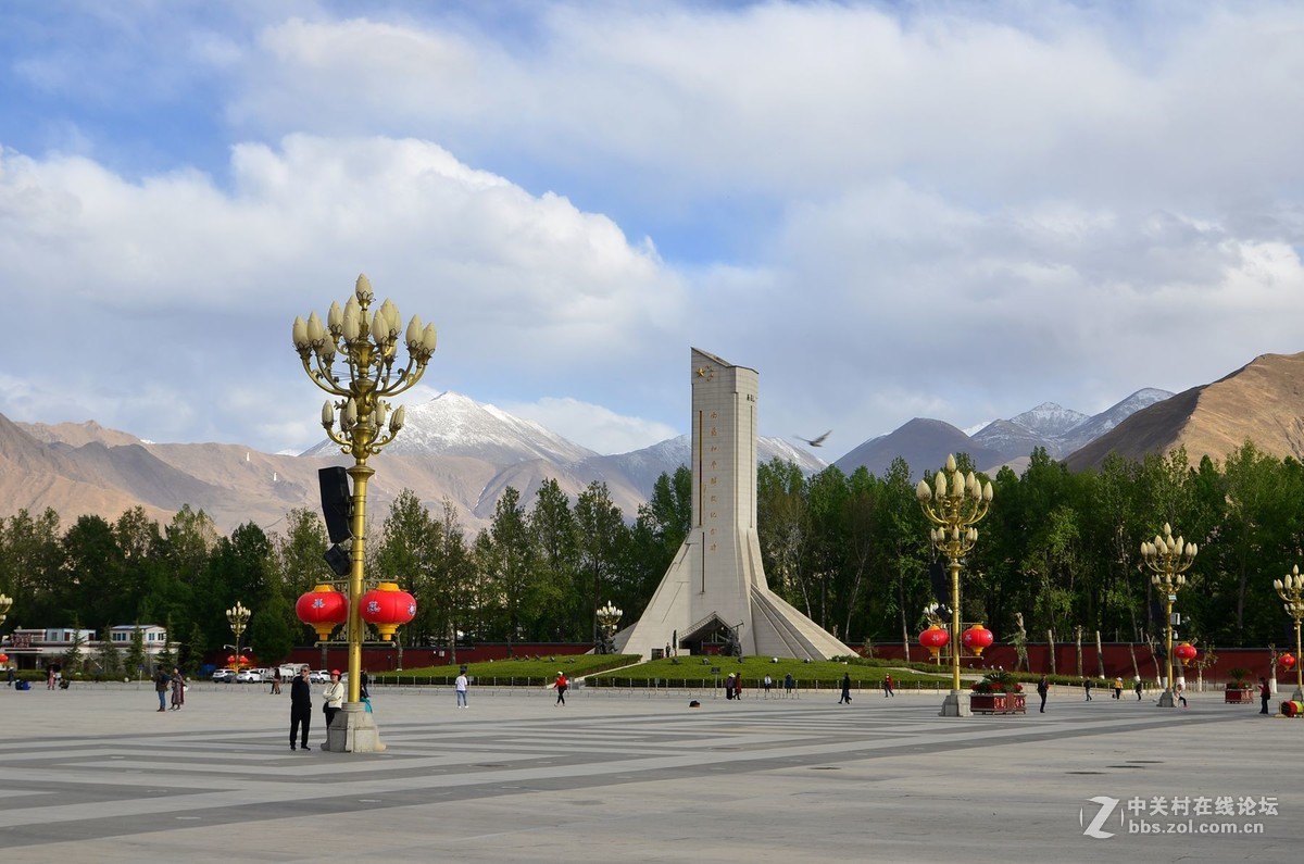 布达拉宫广场掠影