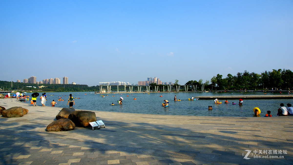 蚌埠龙湖公园水上乐园