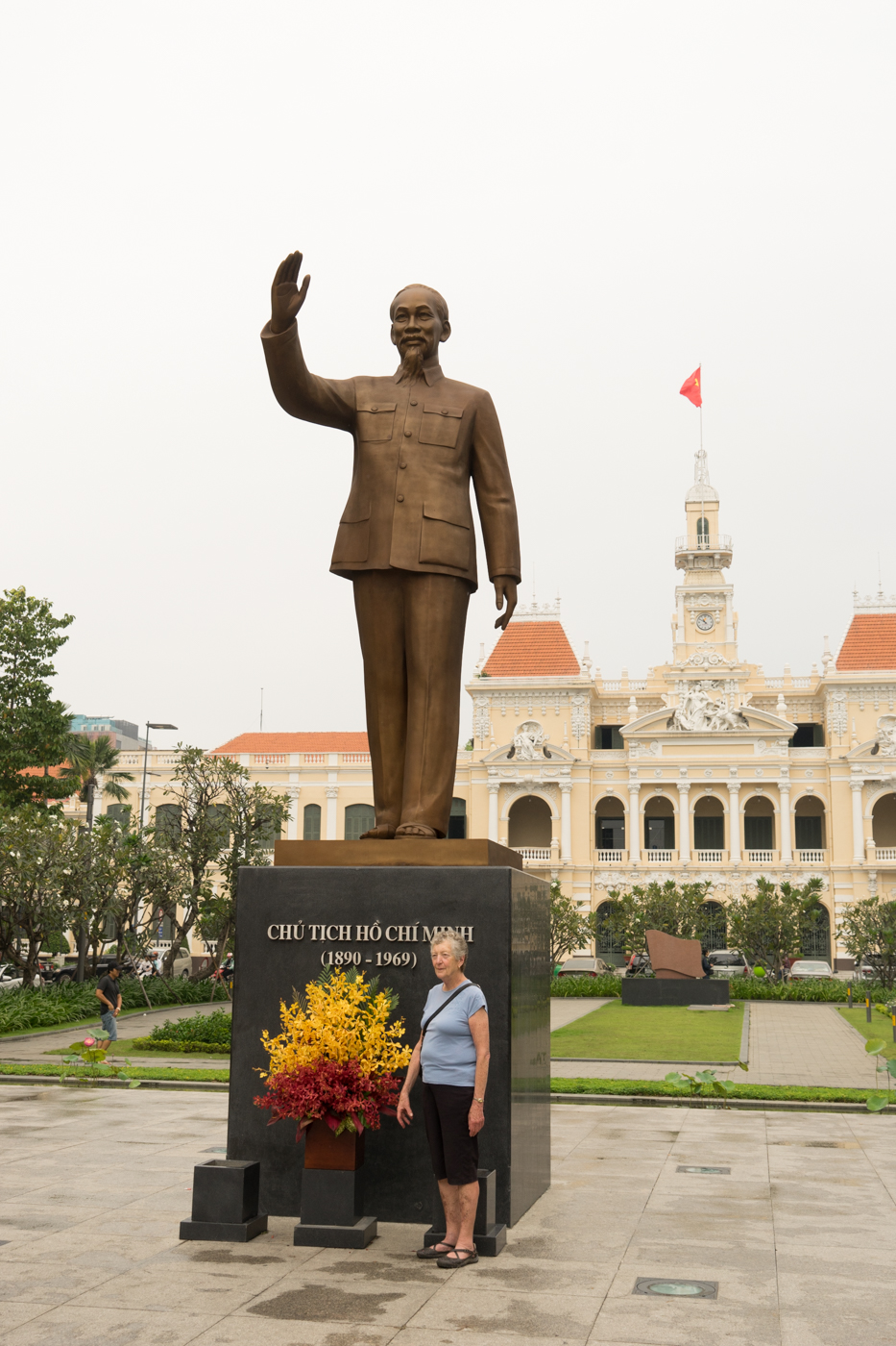 胡志明市陈兴道雕像图片