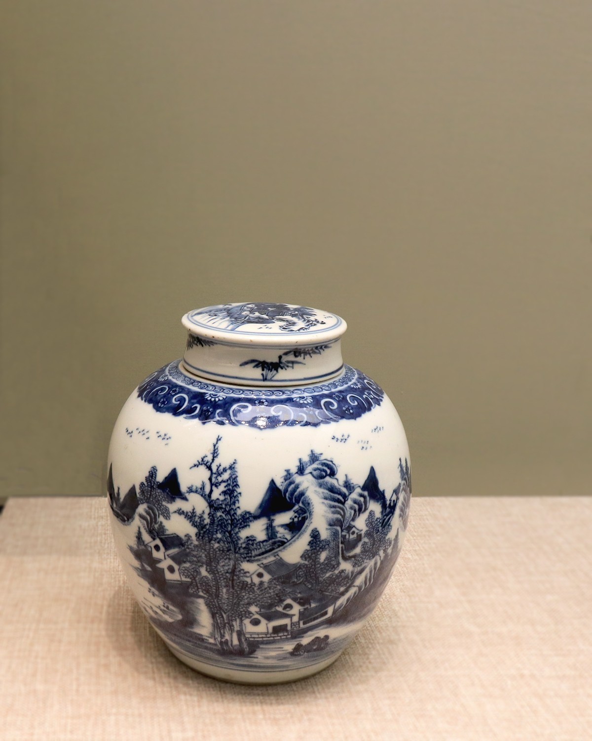 清华艺术博物馆的瓷器展