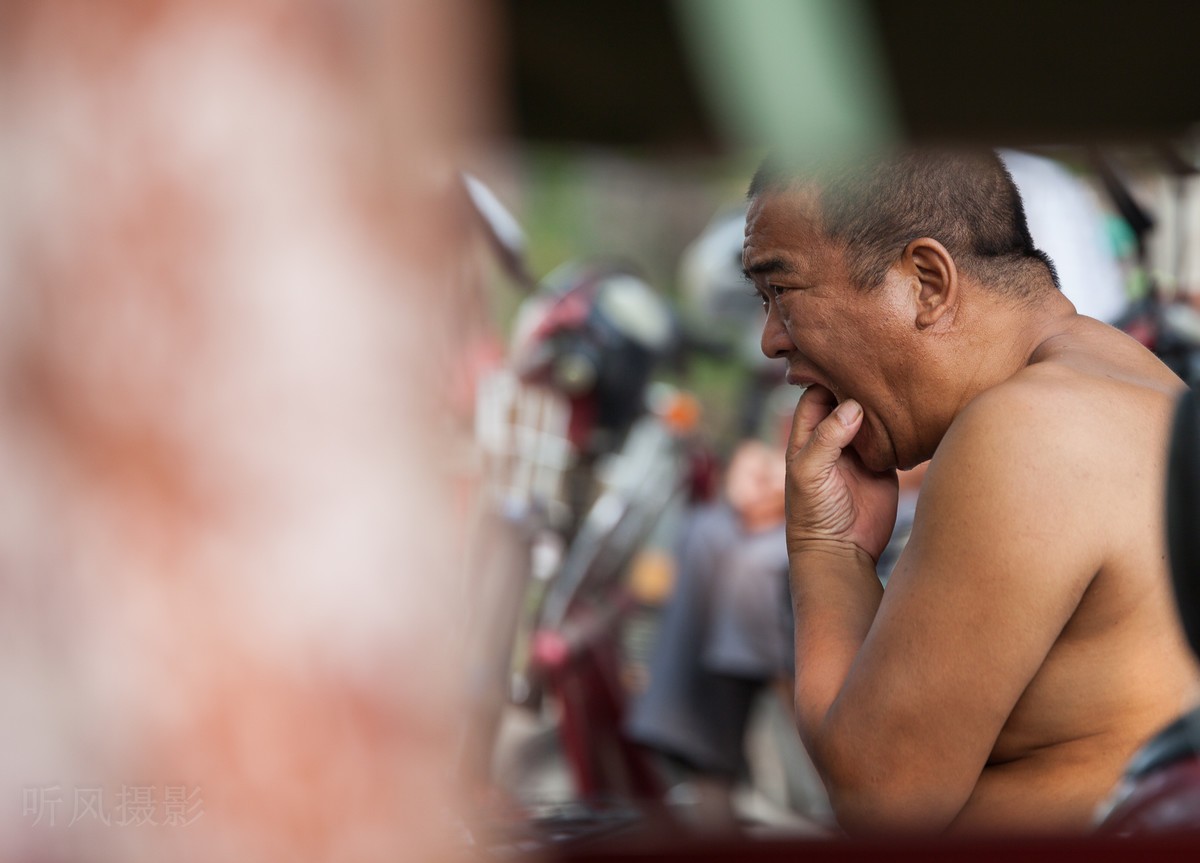 一群侃大山的老人----试镜帖