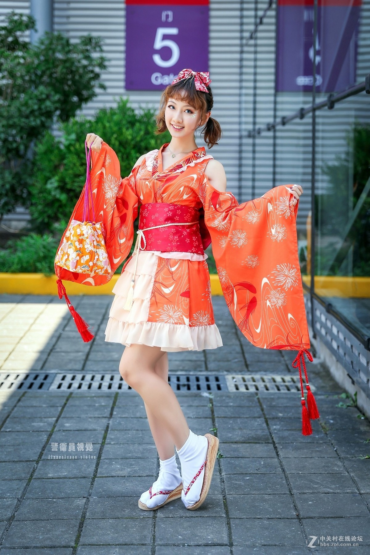 【2018CHINAJOYS一个万代展台的妹子】-BY警卫员