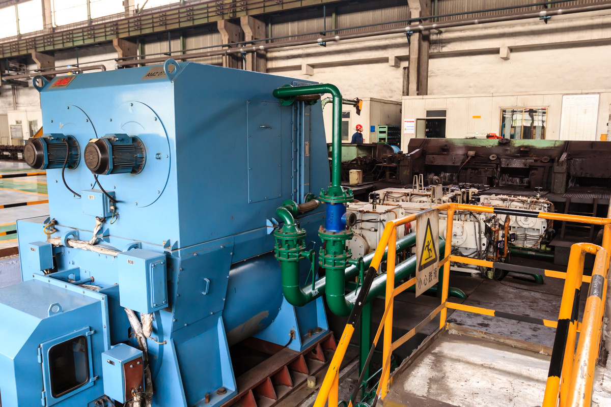 献给五一劳动节——钢厂火红的岁月（二）