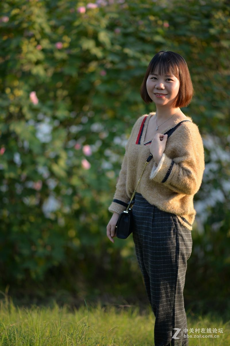 8518g拍人像也有美丽的旋转无后期原片直出测试出85的强大