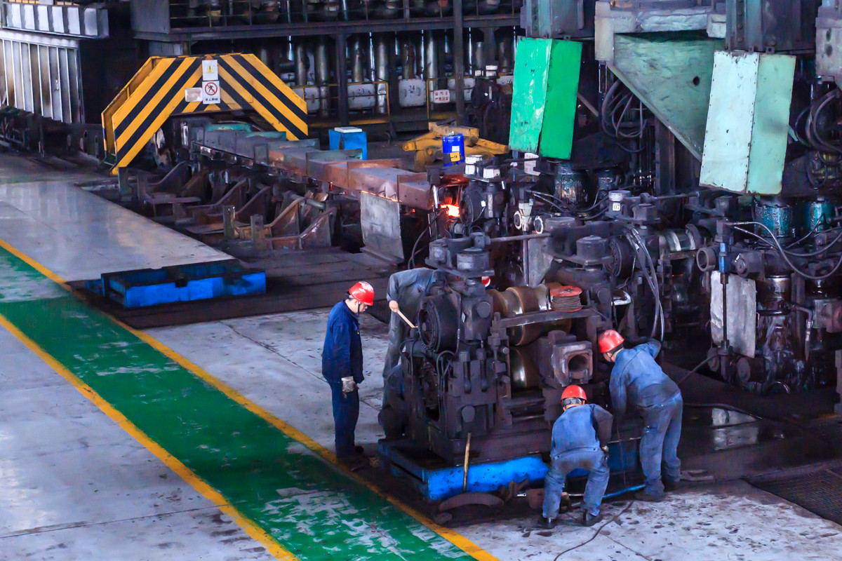 献给五一劳动节——钢厂火红的岁月（二）