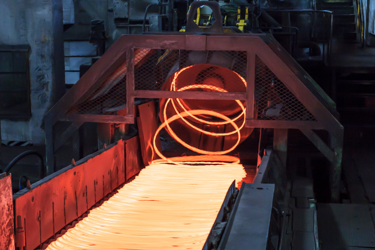 献给五一劳动节——钢厂火红的岁月（二）