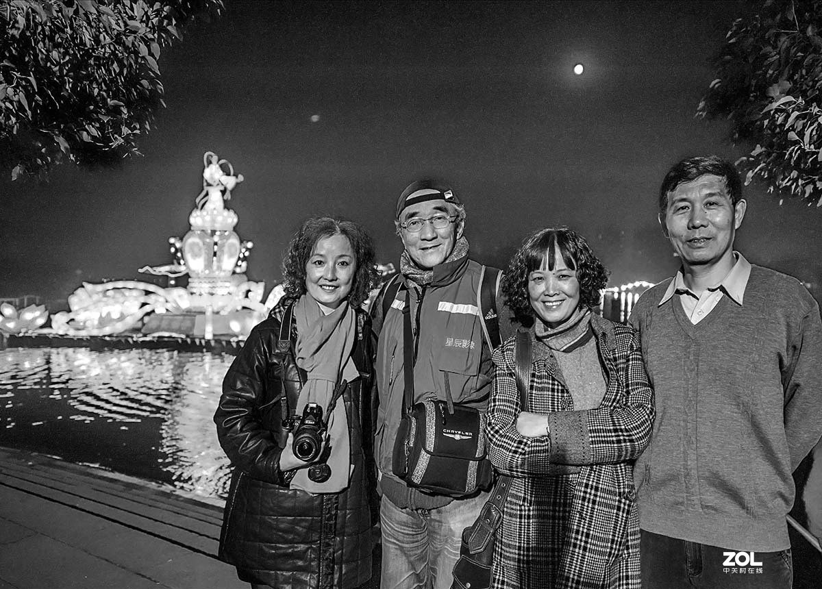 那年那月烈士公园观灯展