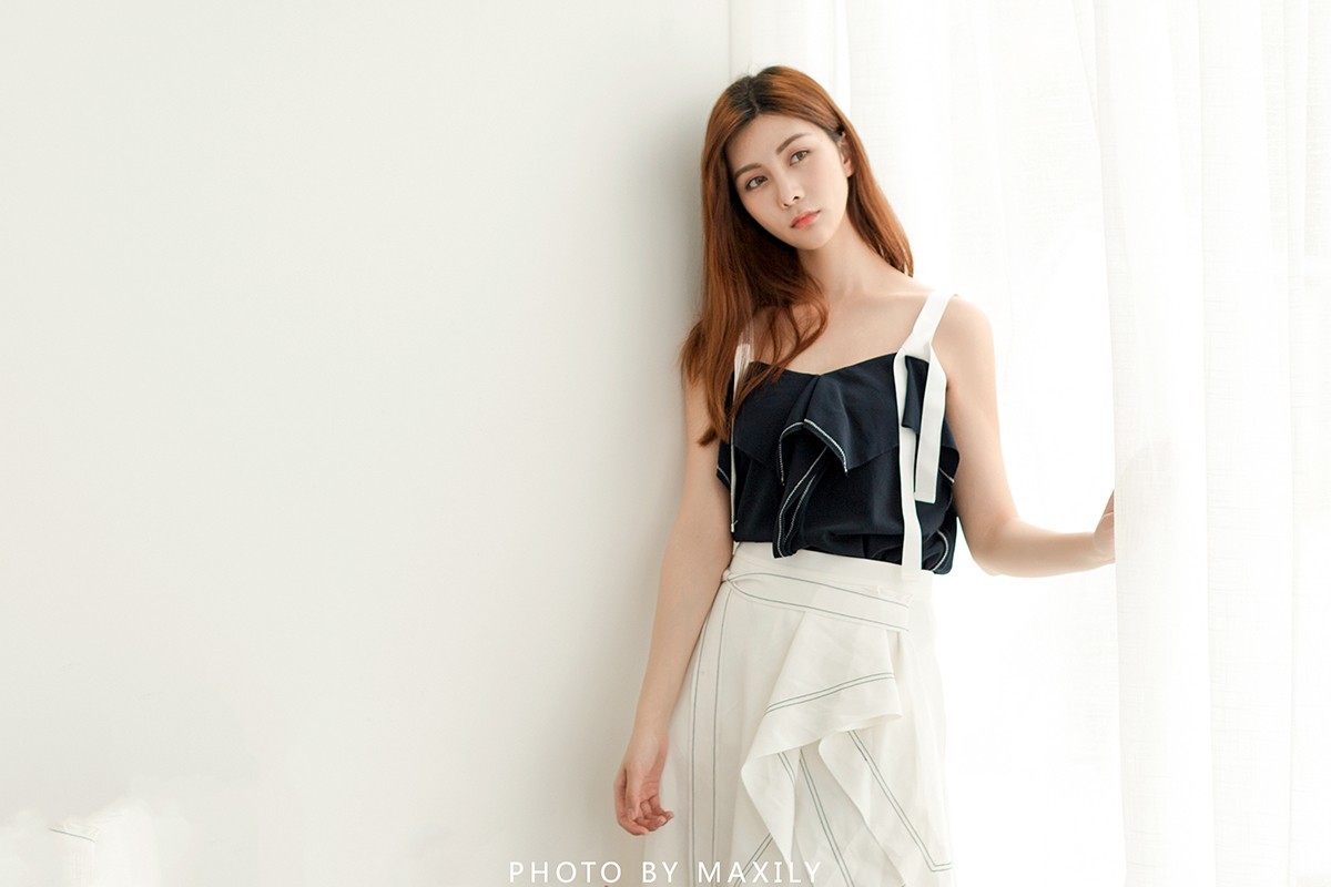 《Cute  Meet  Cafe》