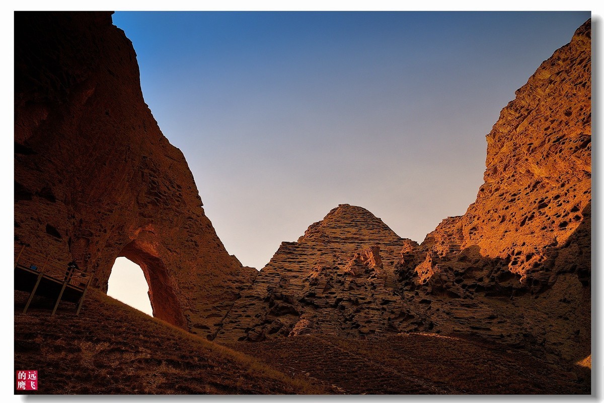 南彊行一一鲜为人知的阿图什天门之二