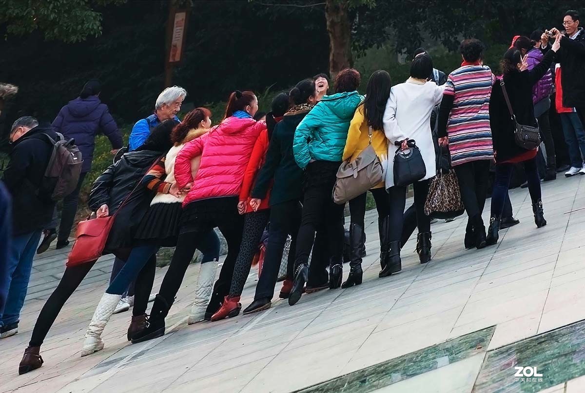 那年那月烈士公园观灯展