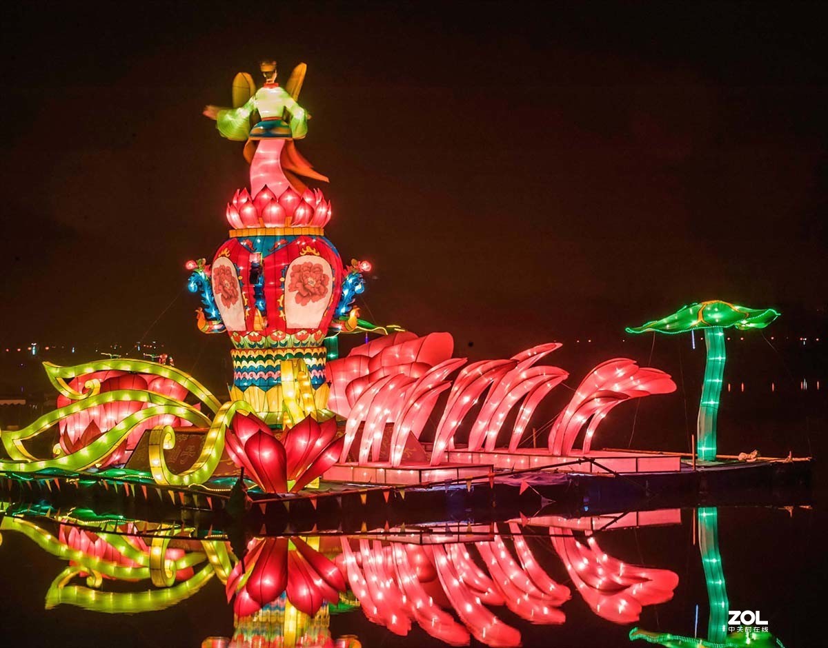 那年那月烈士公园观灯展