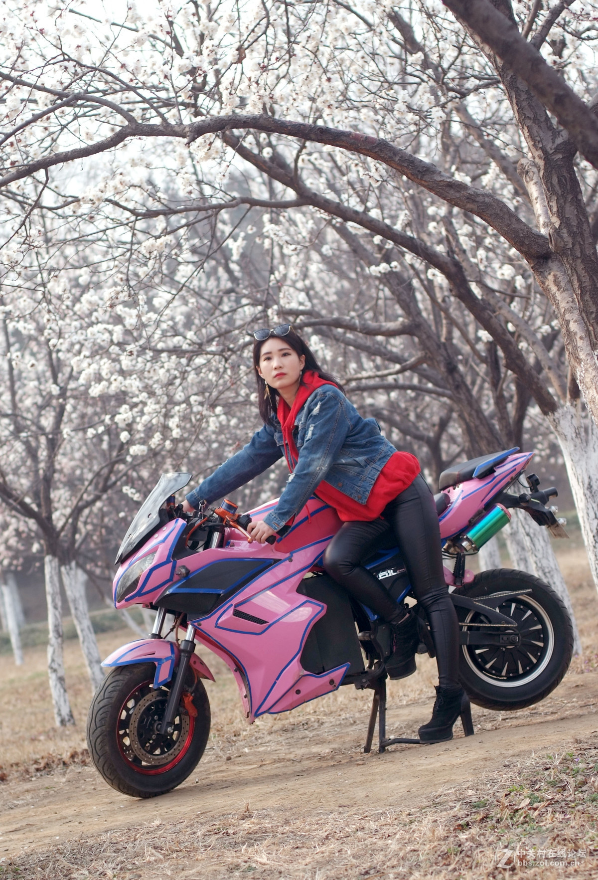 17年3.18日邯郸赵苑人像