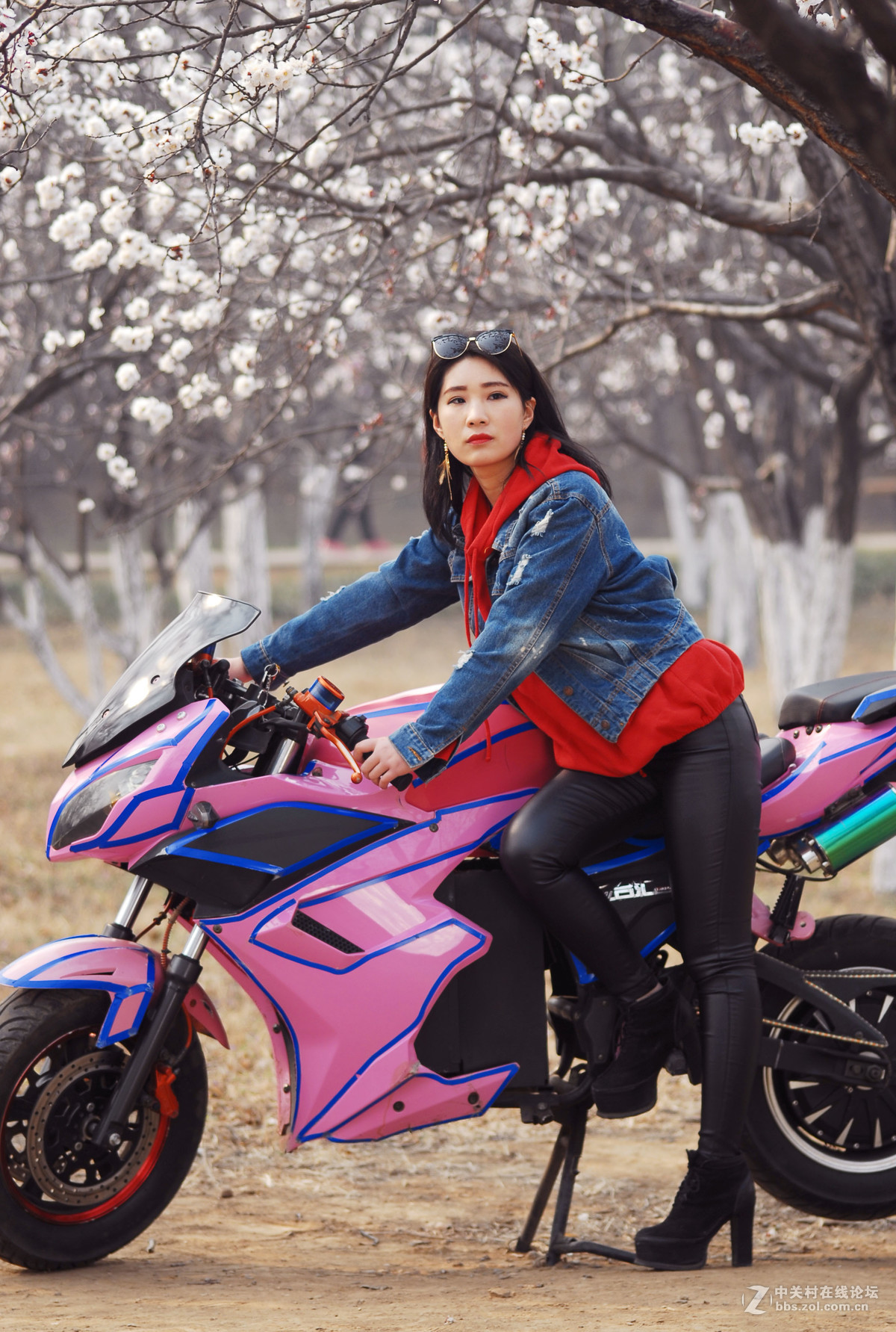 17年3.18日邯郸赵苑人像