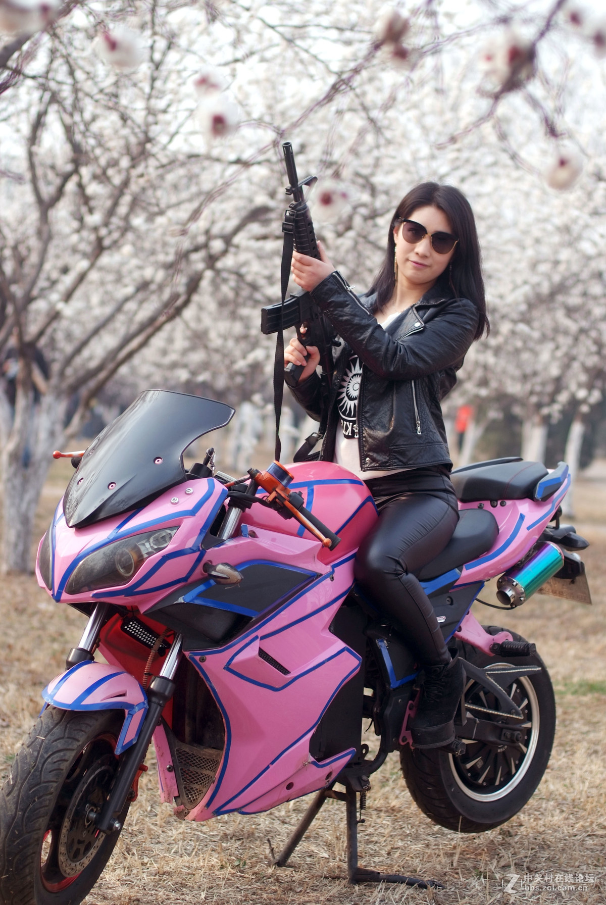 17年3.18日邯郸赵苑人像