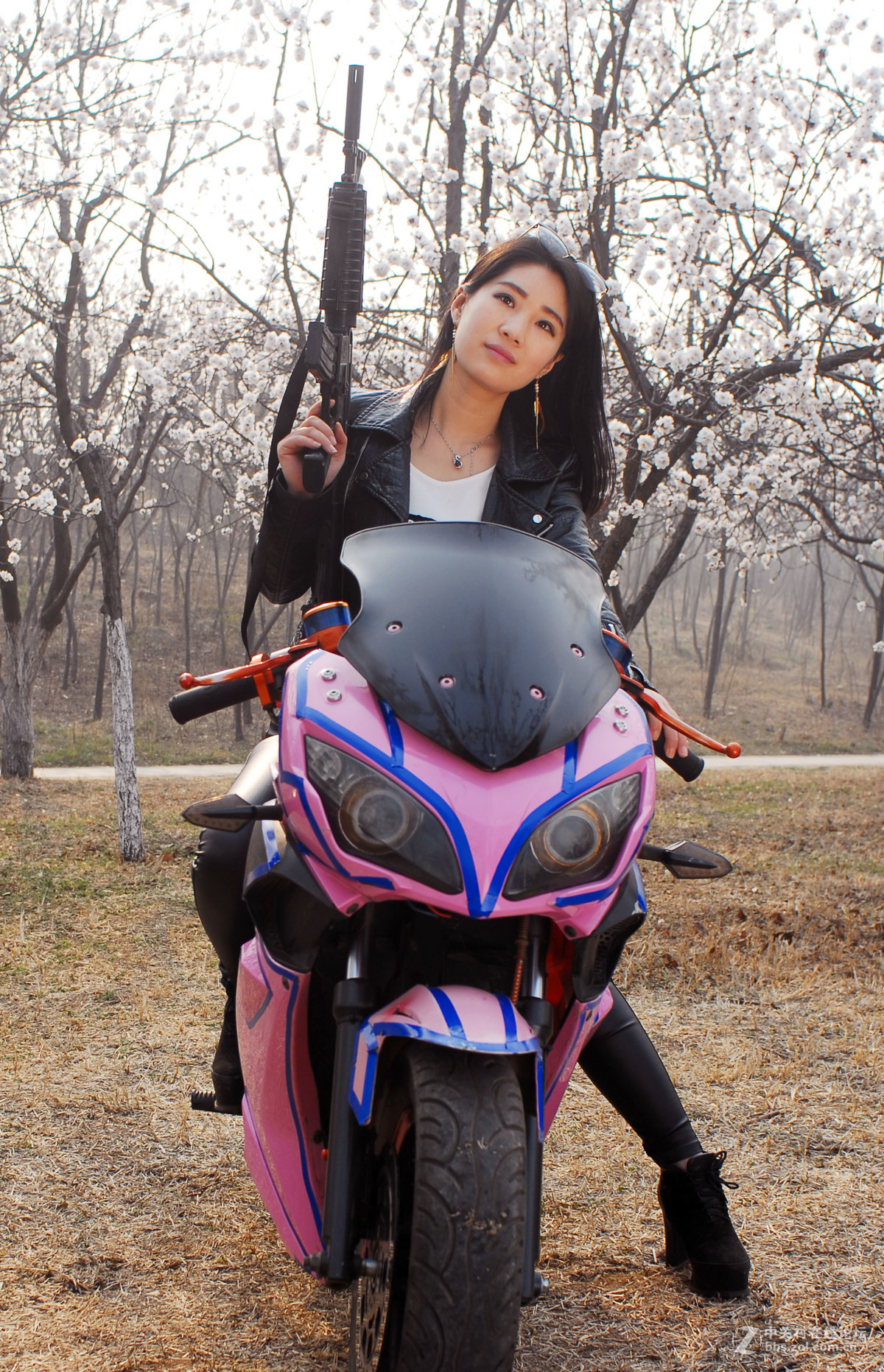 17年3.18日邯郸赵苑人像