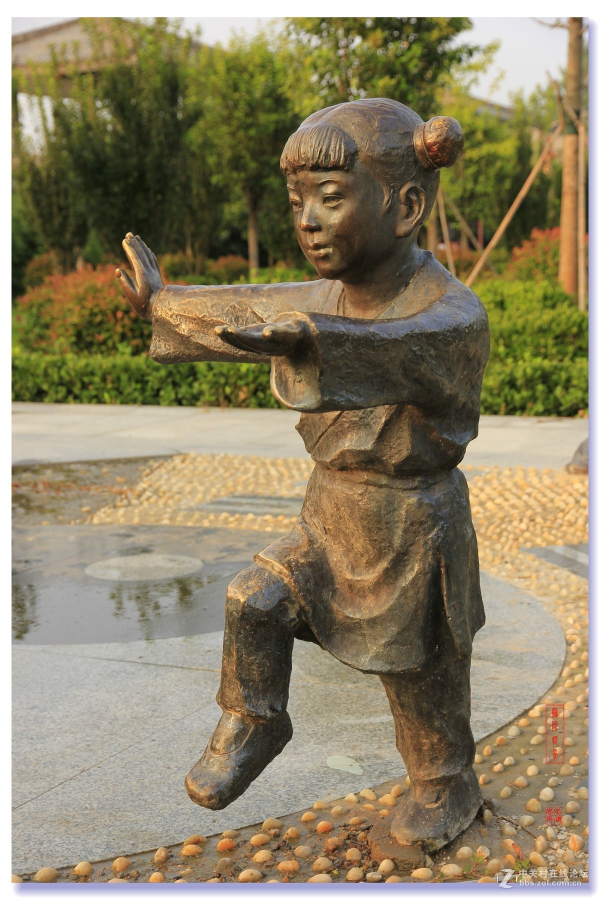 沛县安国文化广场雕像1