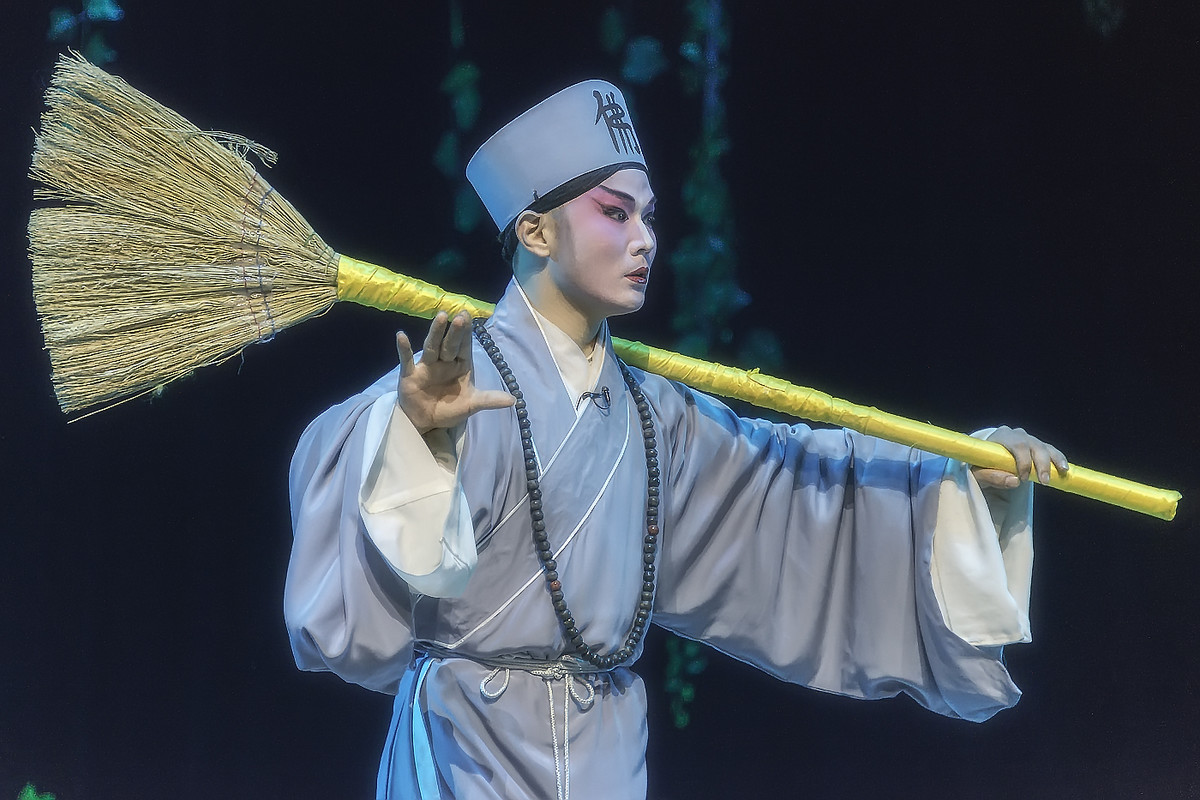 舞台摄影：新编川剧《目连之母》之[为儿愿守寡]