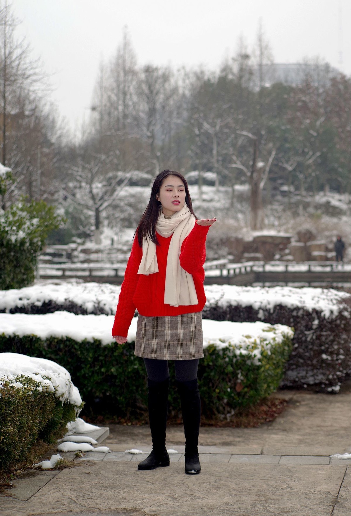 环境人像外拍琴台公园雪地美女