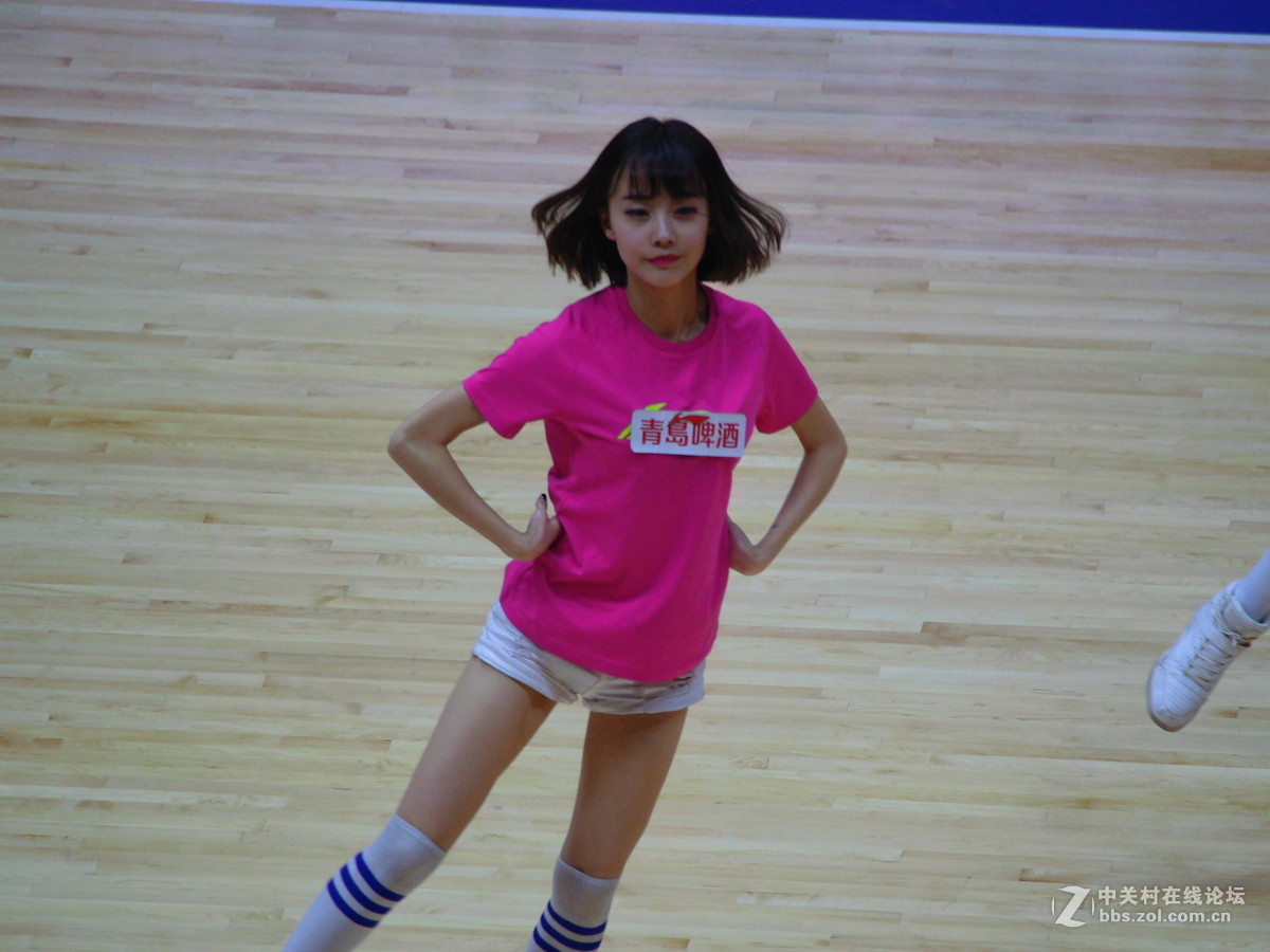 最漂亮的篮球宝贝