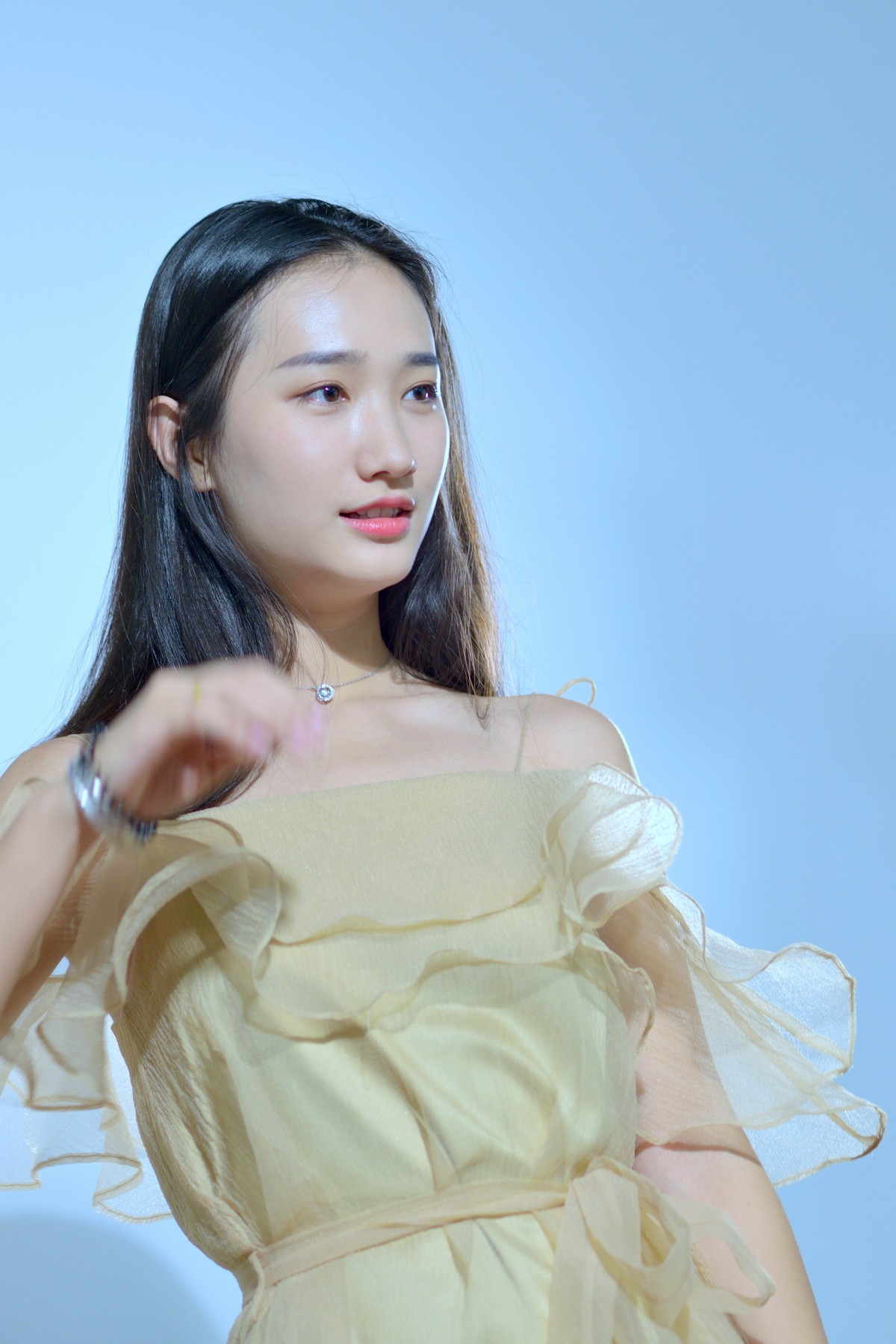 棚拍人像-华强影像空间