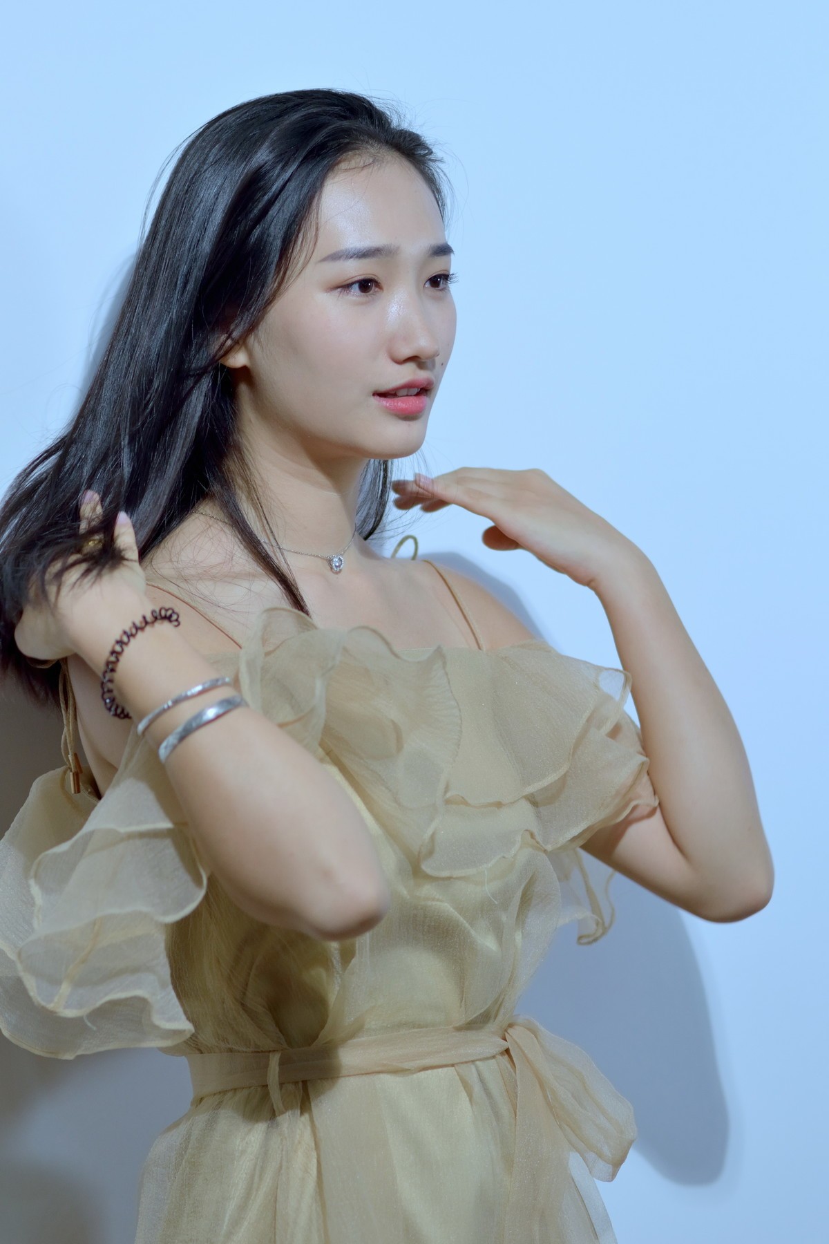 棚拍人像-华强影像空间