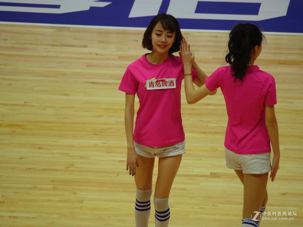 最漂亮的篮球宝贝