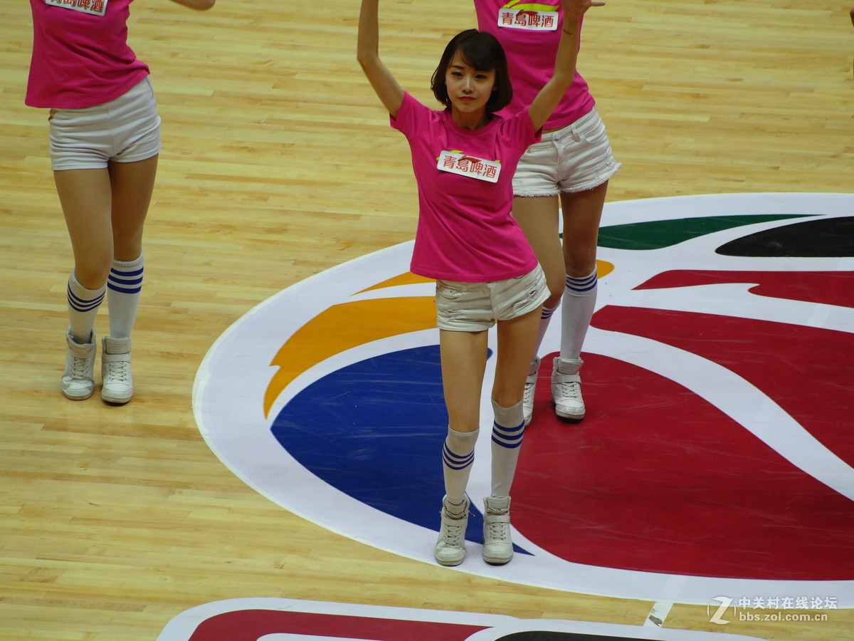 最漂亮的篮球宝贝