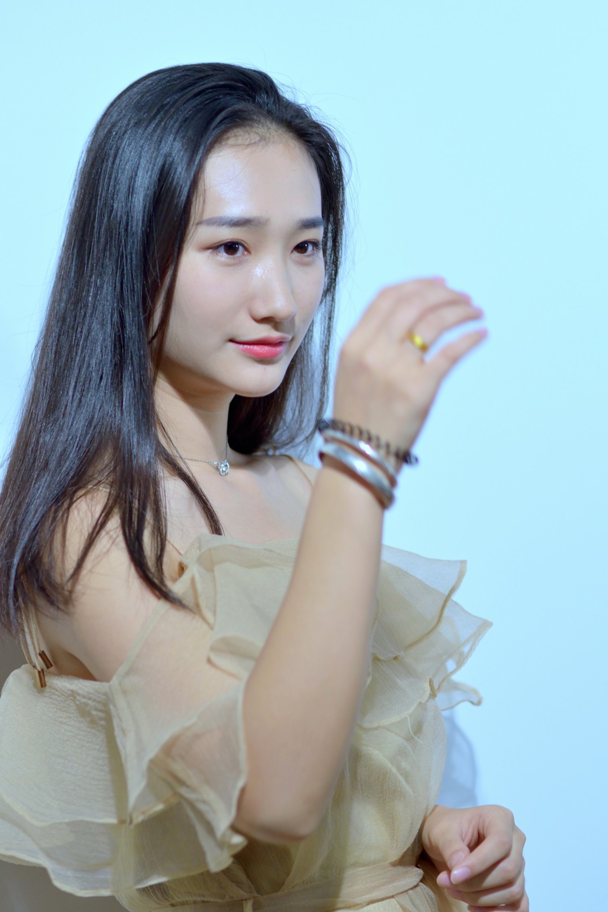 棚拍人像-华强影像空间